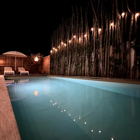 Maison De Avec Piscine エイジーヌ